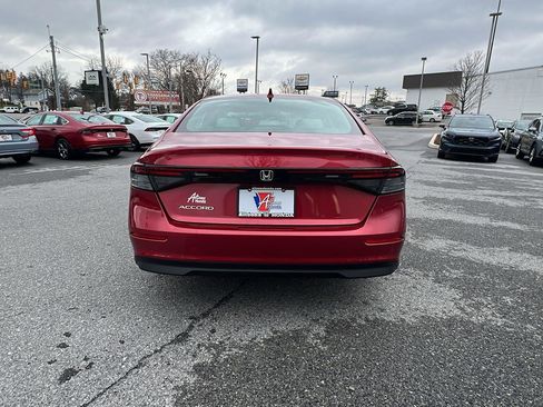 Used 2023 Honda Accord LX image 5