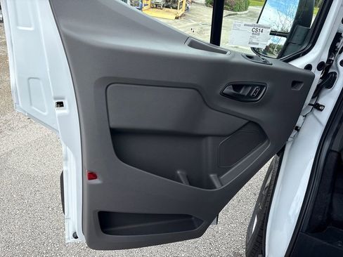 New 2026 Ford Transit 250 148 Medium Roof image 26
