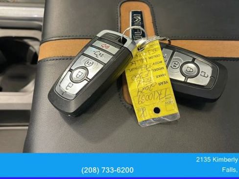 Used 2024 Ford F350 Platinum image 59