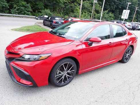 Certified 2024 Toyota Camry SE w/ Cold Weather Package FWD image 7