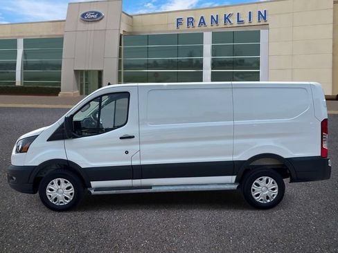 Certified 2025 Ford Transit 250 Low Roof w/ Exterior Upgrade Package RWD image 4