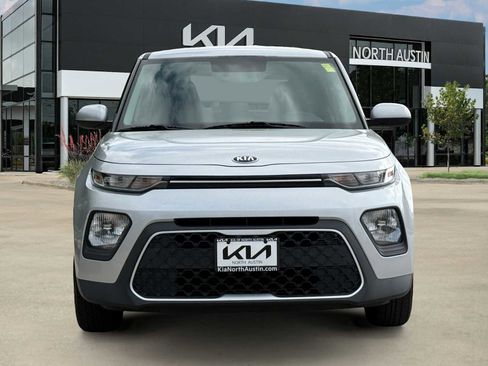 Used 2020 Kia Soul LX FWD image 4
