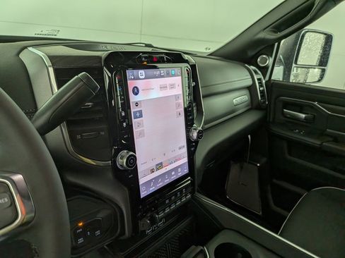 New 2026 RAM 5500 Tradesman image 21