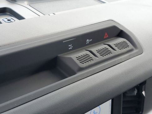 New 2025 Ford Bronco Big Bend image 16