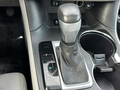 Used 2014 Toyota Highlander XLE image 28