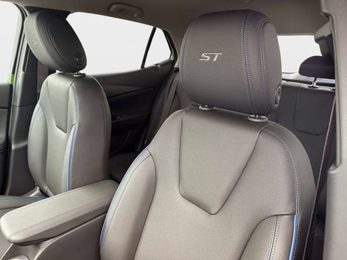 New 2026 Buick Encore GX Sport Touring w/ Advanced Technology Package FWD image 20