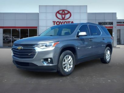 Used 2020 Chevrolet Traverse LT