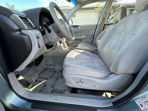 Used 2010 Subaru Forester 2.5X Premium w/ Popular Equipment Group 1A image 12
