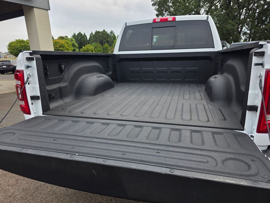 Used 2022 RAM 2500 Laramie AWD/4WD image 29