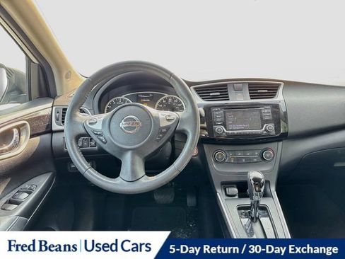 Used 2017 Nissan Sentra SV FWD image 28