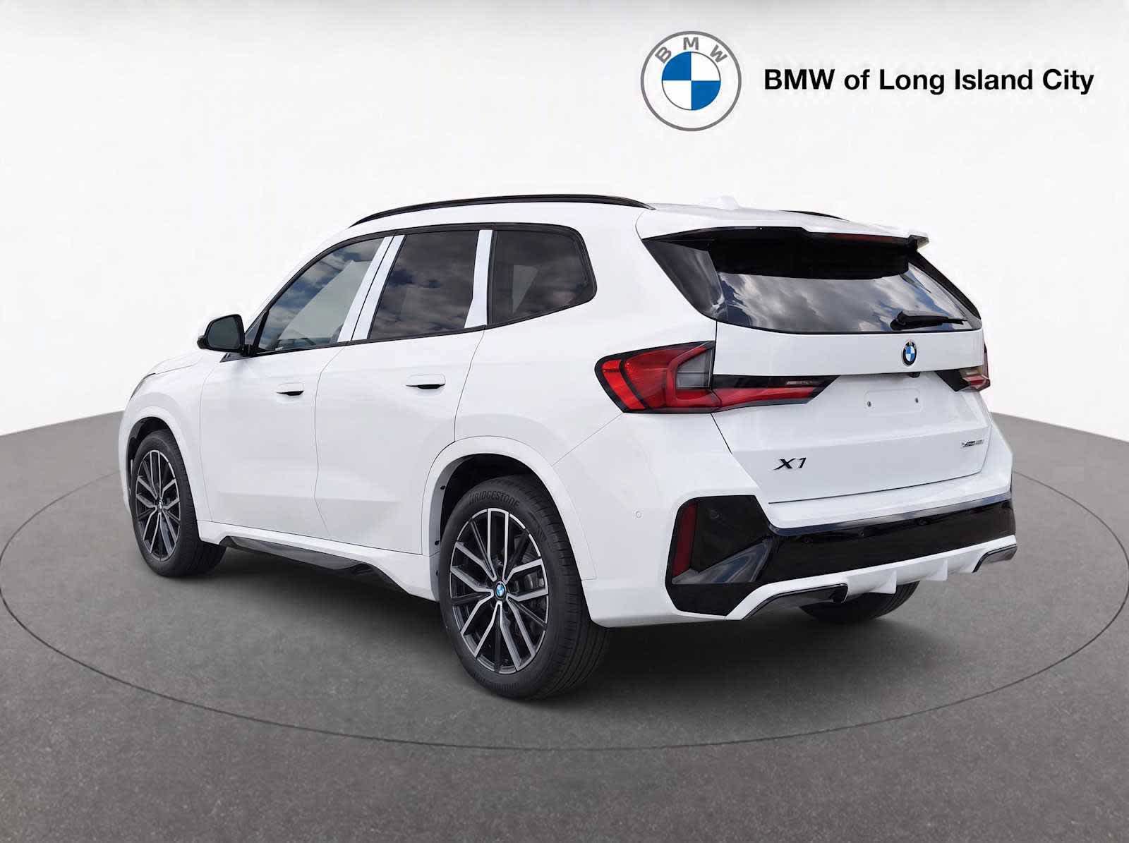 New 2027 BMW X1 xDrive28i AWD/4WD image 5