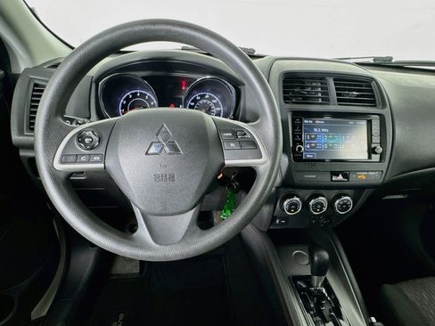 Used 2019 Mitsubishi Outlander Sport ES FWD image 10