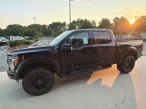 New 2026 Ford F150 Raptor AWD/4WD image 35