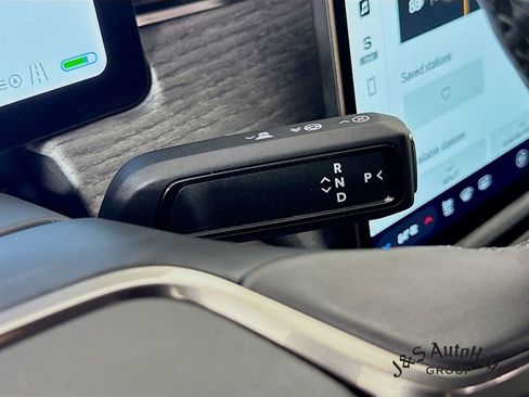 Used 2026 Rivian R1S Adventure image 22