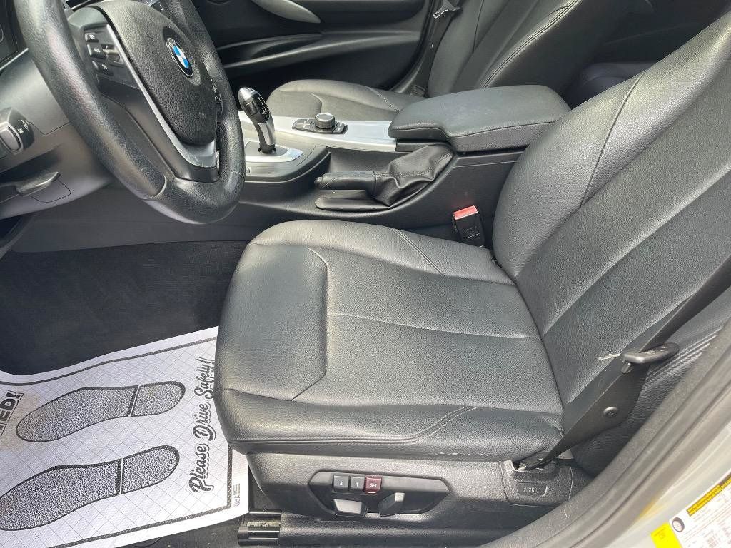 Used 2015 BMW 328i Sedan RWD image 22