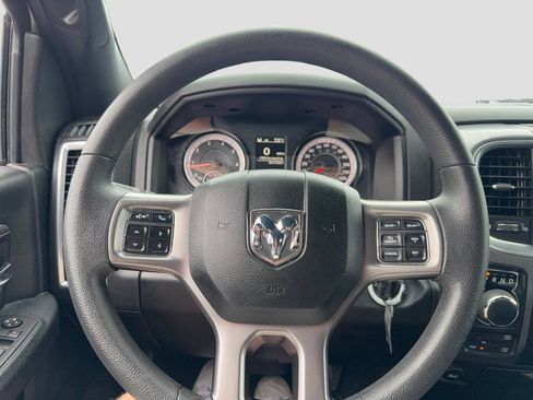 Used 2024 RAM 1500 Warlock AWD/4WD image 12
