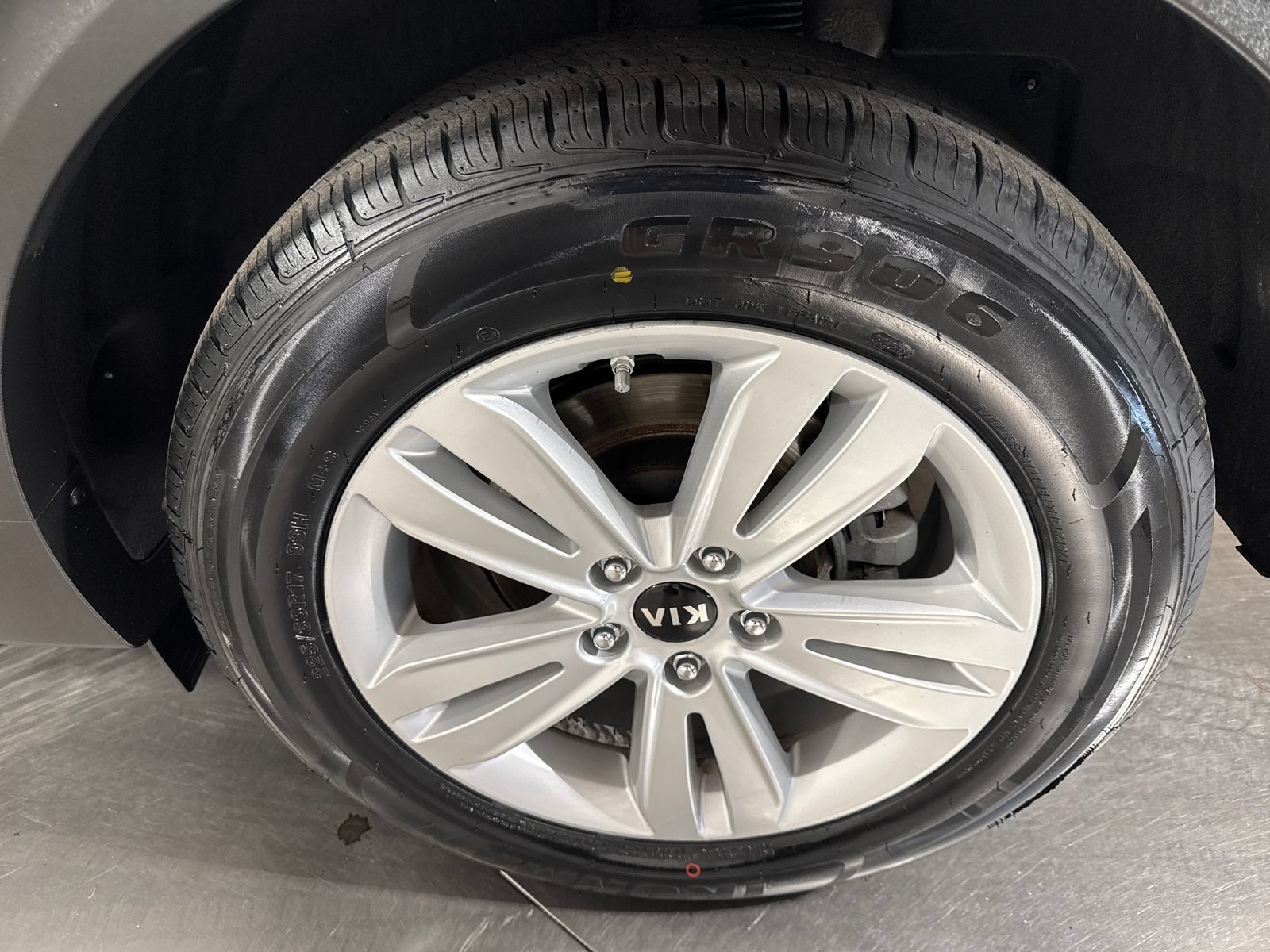 Used 2017 Kia Sportage LX AWD/4WD image 12