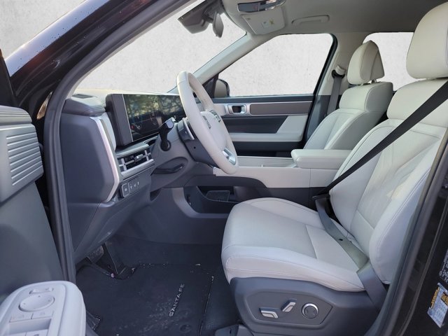 Used 2026 Hyundai Santa Fe SEL FWD image 17