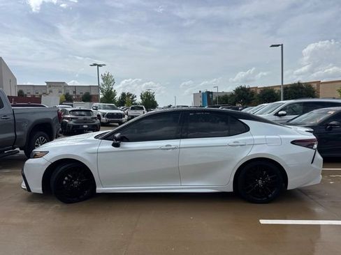 Used 2023 Toyota Camry XSE w/ Navigation Package FWD image 5