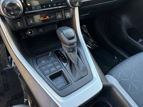 New 2025 Toyota RAV4 XLE image 18