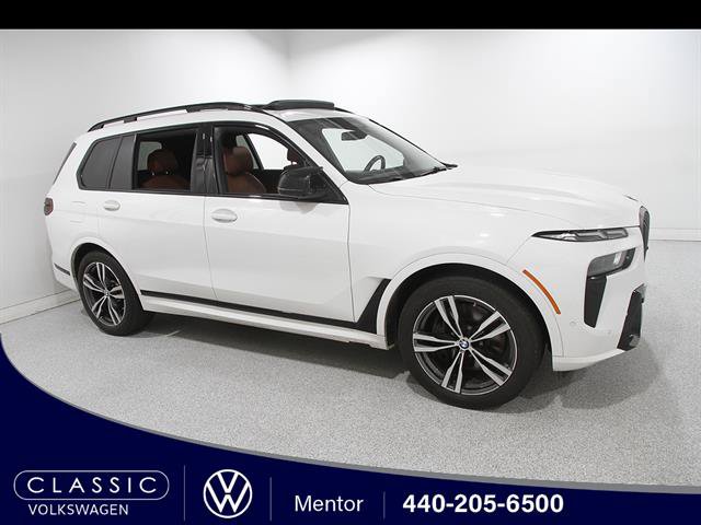 Used 2025 BMW X7 M60i AWD/4WD image 1