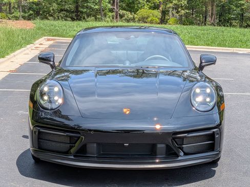 Certified 2023 Porsche 911 Carrera GTS RWD image 35