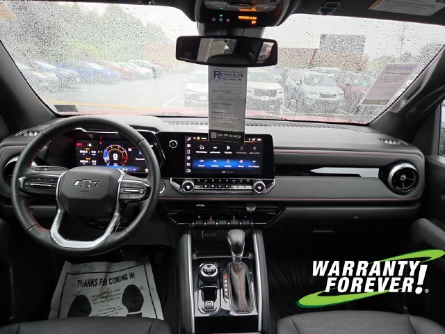 Used 2026 Chevrolet Colorado Z71 w/ Technology Package AWD/4WD image 10
