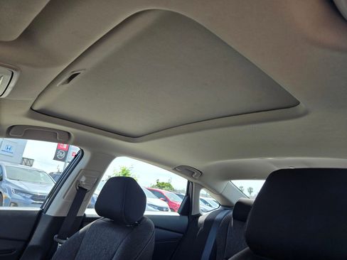 Used 2025 Honda Accord SE image 15