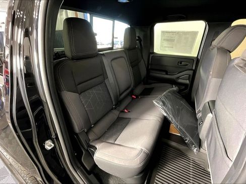 New 2026 Nissan Frontier SV w/ Tow Package image 19