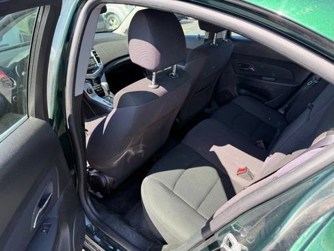 Used 2015 Chevrolet Cruze LT FWD image 6