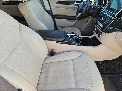 Used 2017 Mercedes-Benz GLE 350 image 21