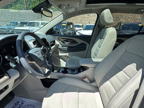 Used 2022 GMC Terrain Denali AWD/4WD image 14