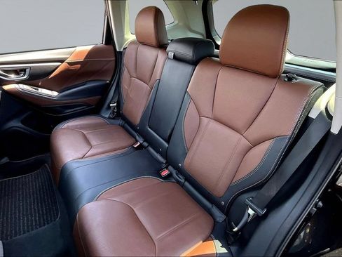 Used 2022 Subaru Forester Touring w/ Popular Package #2 AWD/4WD image 18