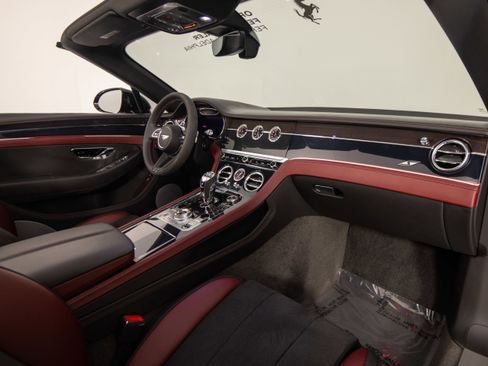 Used 2023 Bentley Continental GT S AWD/4WD image 17