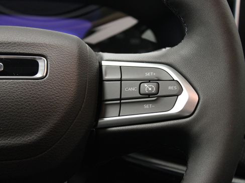 New 2026 Jeep Compass Latitude AWD/4WD image 22