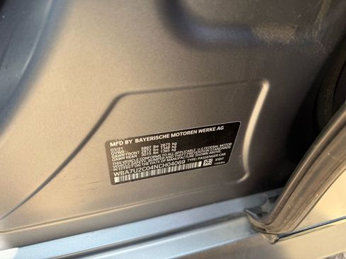 Used 2022 BMW 750i xDrive w/ M Sport Package image 39