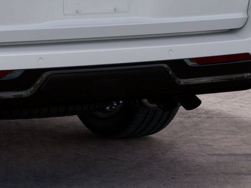 New 2027 Lincoln Navigator Premiere RWD image 23
