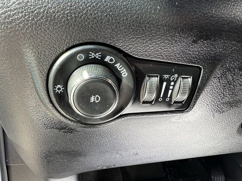 Used 2022 Jeep Compass Latitude w/ Convenience Group image 29