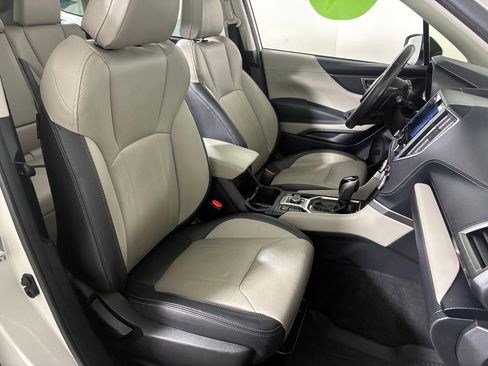 Used 2023 Subaru Forester Limited image 27