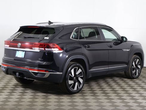 Used 2024 Volkswagen Atlas Cross Sport SEL image 14