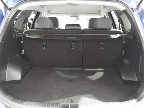 Used 2019 Hyundai Santa Fe SE FWD image 17