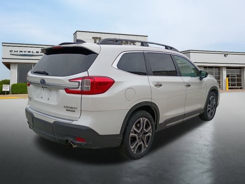 Used 2024 Subaru Ascent Touring image 5