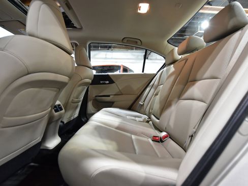 Used 2014 Honda Accord EX-L image 39