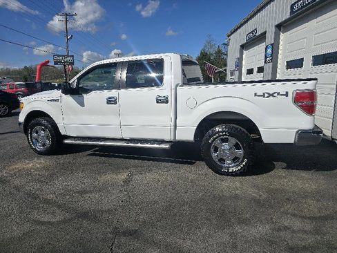 Used 2011 Ford F150 XLT AWD/4WD image 4