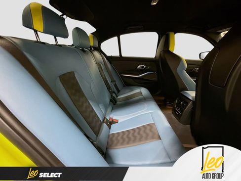 Used 2023 BMW M3 image 28