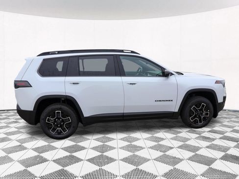 New 2026 Jeep Cherokee AWD/4WD image 8