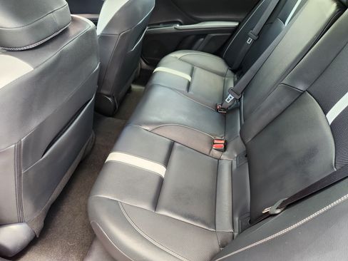 Used 2025 Toyota Camry SE FWD image 30