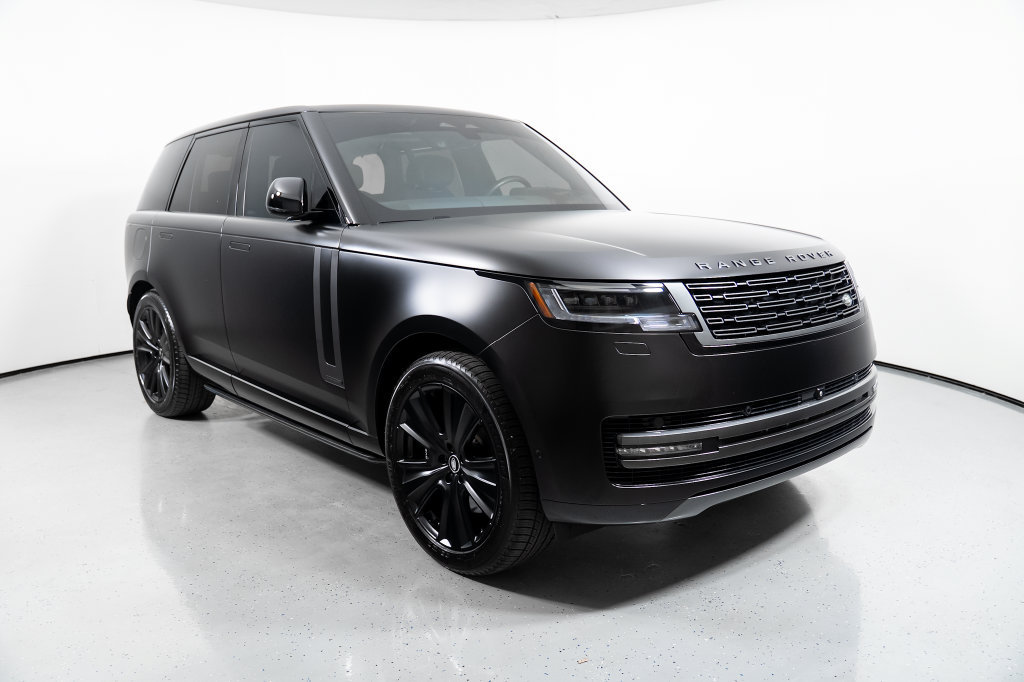 Used 2025 Land Rover Range Rover Autobiography AWD/4WD image 2