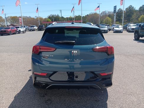 New 2026 Buick Encore GX Sport Touring image 4