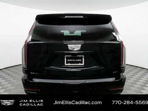 Used 2026 Cadillac Escalade Platinum Sport w/ LPO, ONYX Package image 4